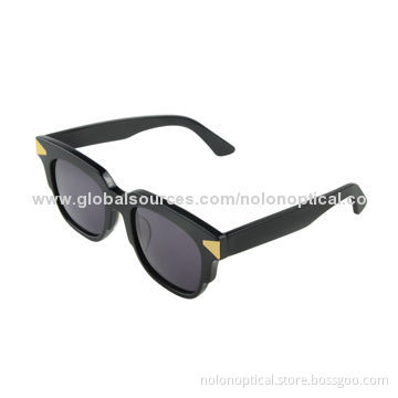 High-quality Acetate Sunglasses in Black with UV400 Protection, Customized Logos are Accepted